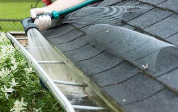 Leominster gutter cleaning costs